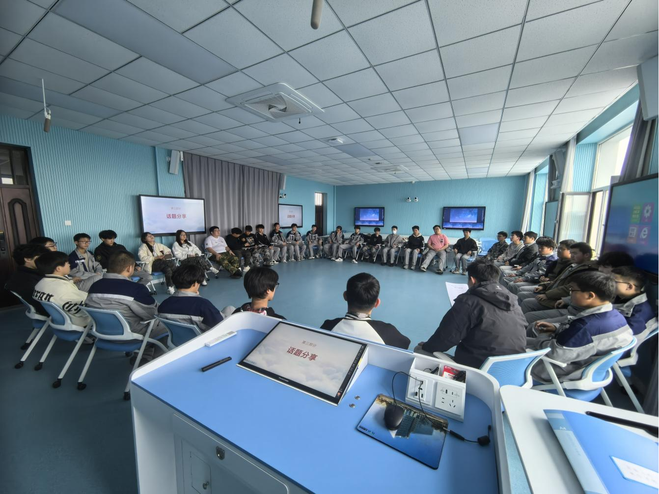 1758703181689121685f2e56016967d8a22fee62ce232